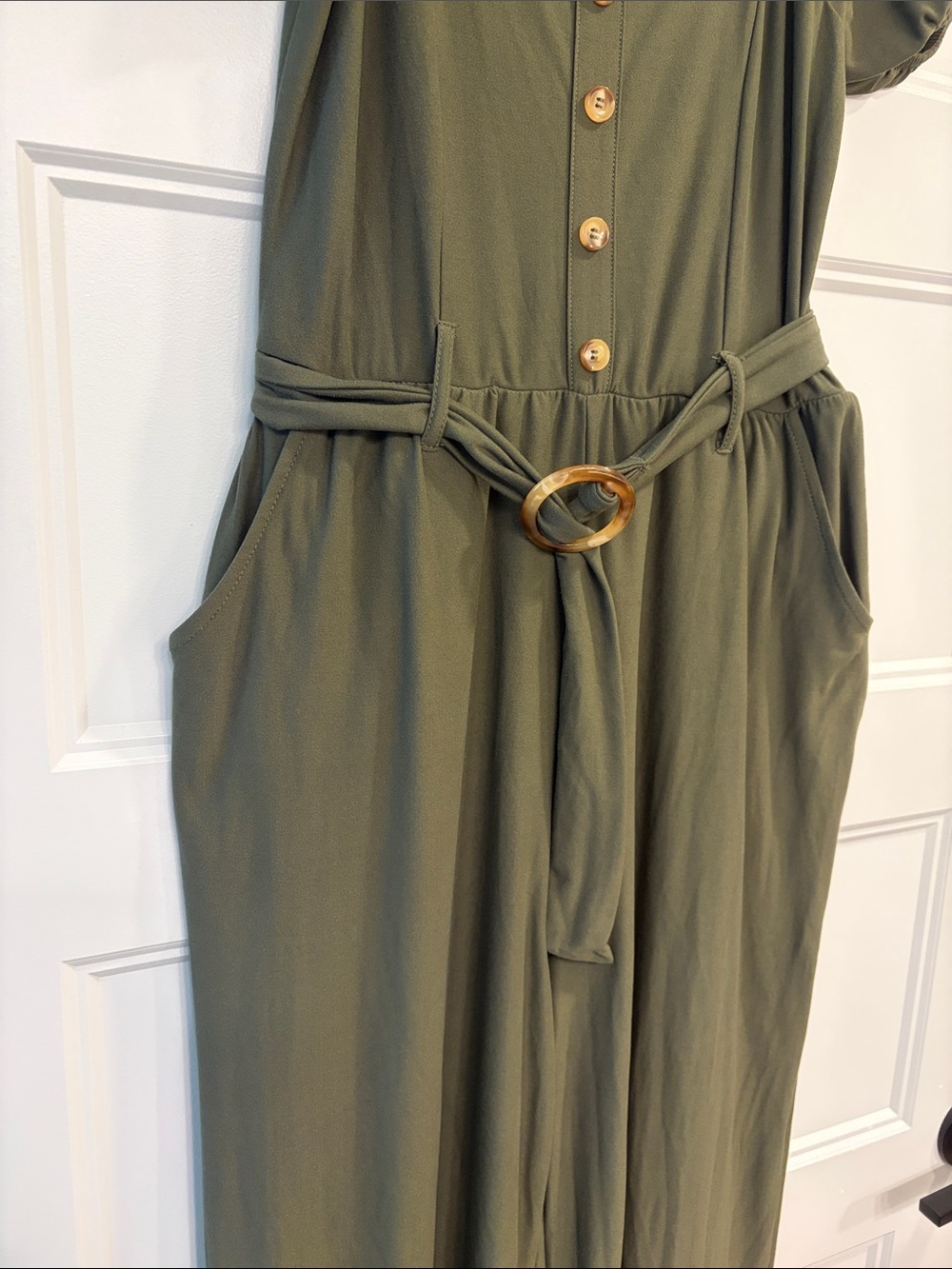 Derek Heart Olive Puff-Sleeve Wide-Leg Jumpsuit with Ring-Belt - Picture 4 of 12